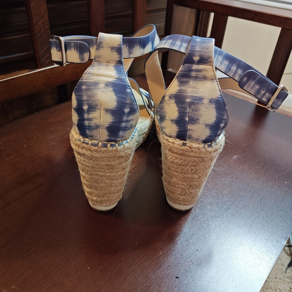 Stylish Coconuts by Matisse Blue Tie-Dye Platform Sandals Sz 10 Espadrille - Picture 9 of 13
